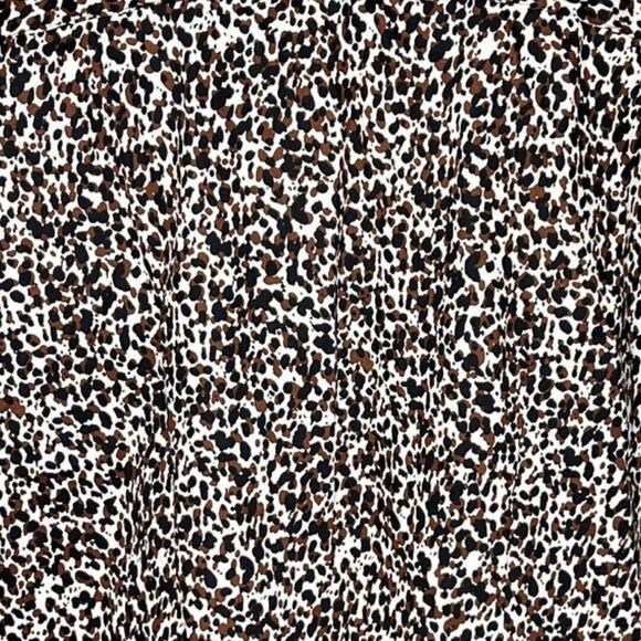 Foxcroft Shirt Womens 12 Brown Black Cheetah Print‎ Button Up Casual Work Office - Picture 6 of 8